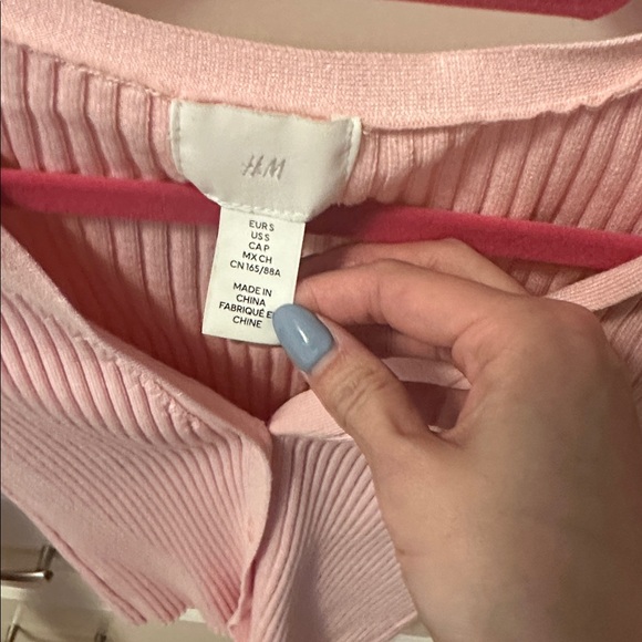 H&M Light Pink Ribbed Cardigan - Picture 2 of 3